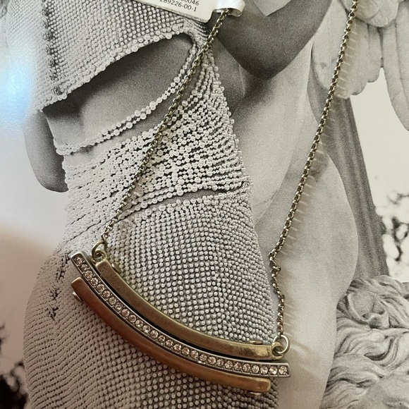 New - BR necklace - Picture 2 of 2